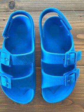 GAP Kids Blue EVA Sandals – Size 9/10 – Fixed Straps